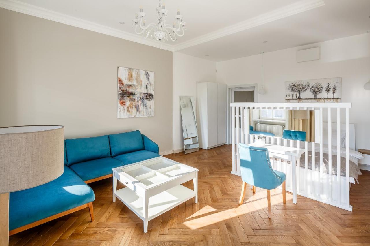 Palace view apartments - 24 Kopernyka str. Lviv Buitenkant foto